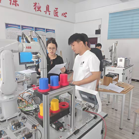 机电工程学院（交通工程学院）2024-2025 学年校级职业技能竞赛顺利收官