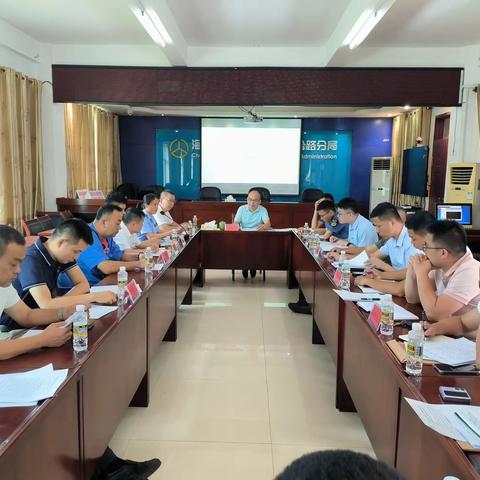 澄迈县综合行政执法局开展2023年路政宣传月活动