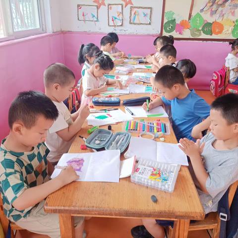 青宁幼儿园大班手工《西瓜》