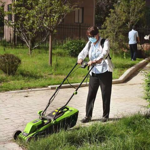 草二社区金怡物业心悦服务简报