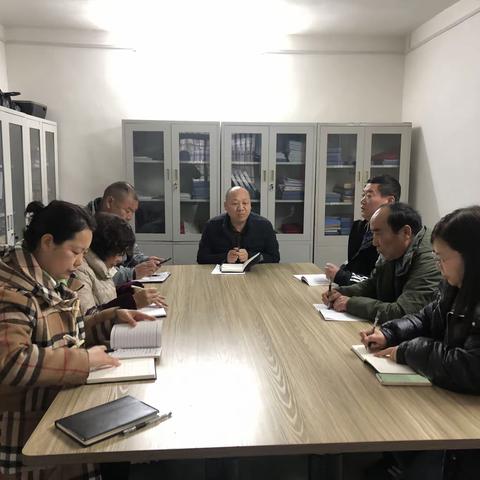 气象街社区“党建引领，网格工作”九小门店安全排查行动