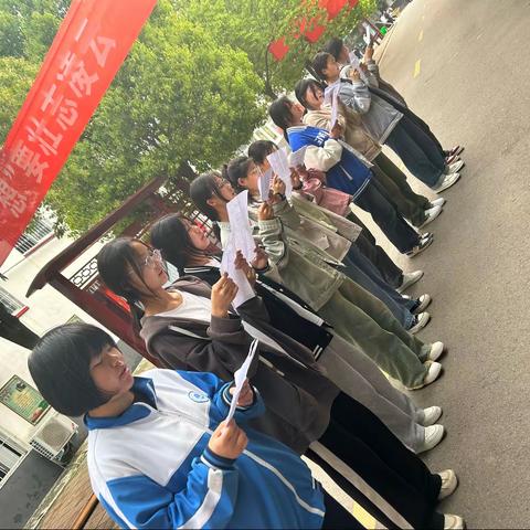 “朗”出青春 “诵”出精彩——小史店一中汉韵朗诵社团纪实