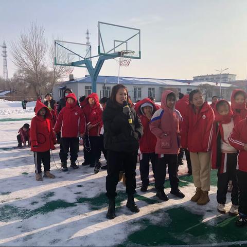 “欢乐冰雪 健康校园”系列活动——“健体魄 展风采”雪地1分钟跳绳比赛