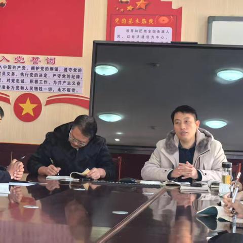 探索材料的奥秘，点燃思维的火花—记《材料的漂浮能力》科学教研活动