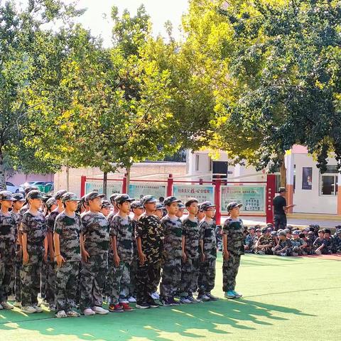 军训：开学的第一课