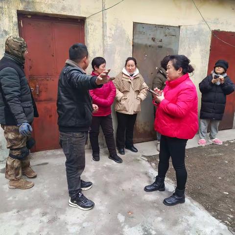 17号院的点滴——清理化粪池解民忧，让美好生活不添“堵”