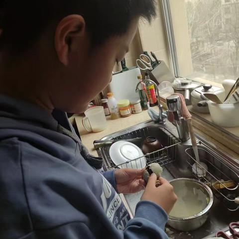 皮蛋瘦肉粥制作过程纪实