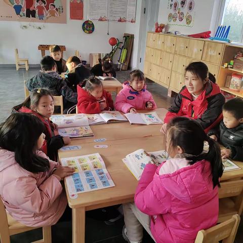 东夏峰村童伴之家开展“书香伴成长”儿童阅读主题活动