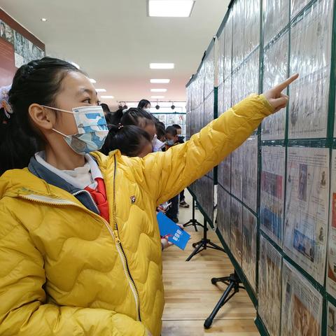 清流坊社区：“不忘初心使命  践行雷锋精神”邮票展