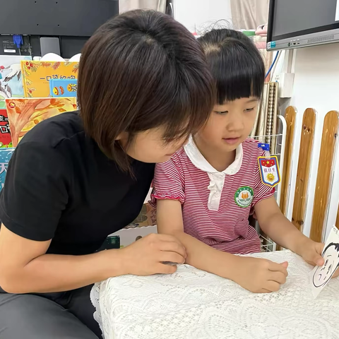 【消息树】园庆四十周年花韵教师第五期——记蓓蕾幼儿园游戏世界的有力同行者王盛楠老师