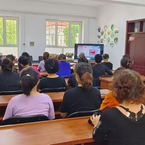 连心社区开展“安全生产人人有责”宣传活动