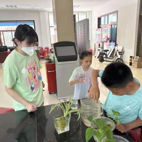 【九区社区】【文明实践在市中】王官庄街道九区计生协开展闲置图书置换水宠活动