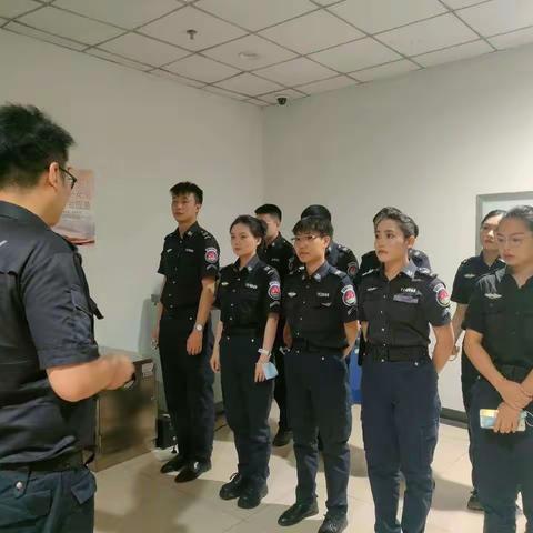 增强服务意识，提高服务水平
