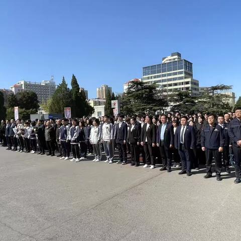 传承红色基因 缅怀革命先烈