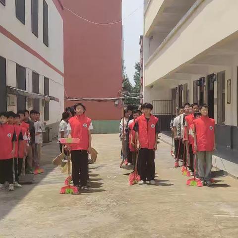 岗李中学爱国卫生运动志愿者活动纪实