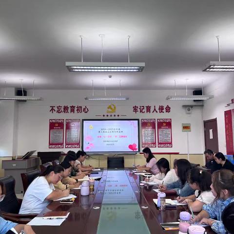 【灞桥教育·看见63中】分享"心"经验   "育"见新成长丨西安市第63中学2024-2025学年度第二期班主任微论坛活动纪实