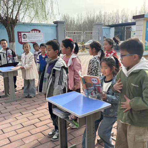 跨越诗海，障碍赛跑中的文化之旅——胡家庄学区姜各庄小学跨学科主题教学探究