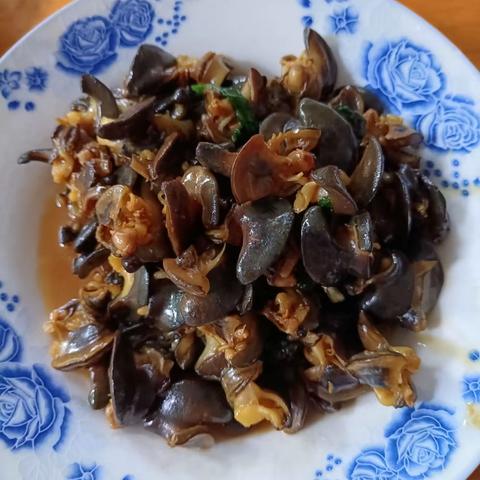 唯有美食不可辜负