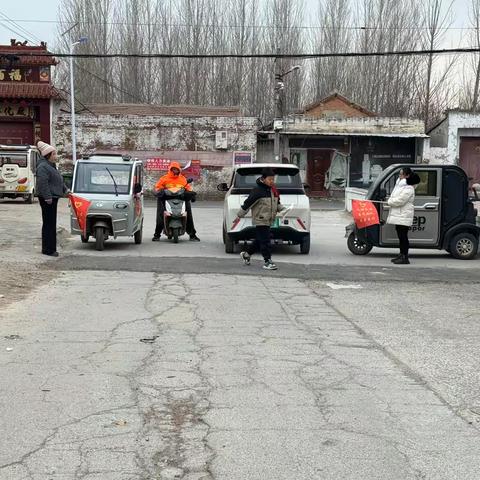 暖心护航，感恩有你 ——-五（2）班家长路队执勤圆满收官 ‍ ‍ ‍