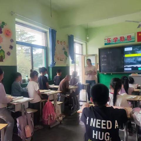 师生探课堂，共享语文美——西寺庄乡顿井学校教研活动