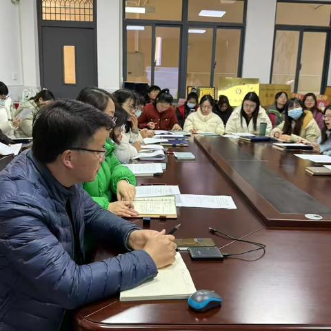 凝心聚力启新程，众行致远谱新篇——第八期种子班主任工作室活动