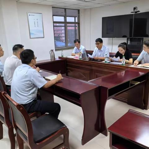 信阳分行党委书记、行长王卫东到固始支行督导资产质量并前往重点企业现场催收