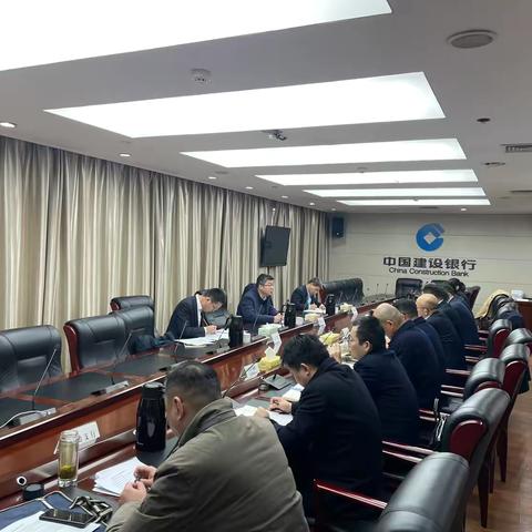 黄亮副行长到信阳分行督导巡视整改及资产质量管控工作