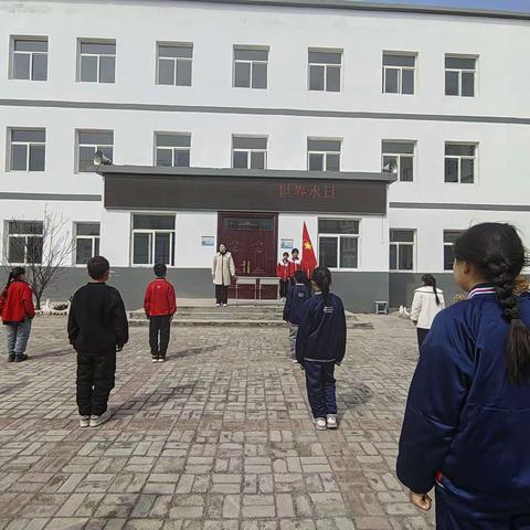 世界水日“保护水资源，让生命之源不断流淌”