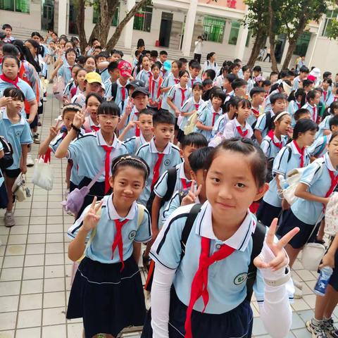 春风润童心，研学启新程———翁田中心小学四（3）班研学旅行记