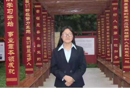 师之春风 日沐我心——十四中“好老师就在身边”系列推送(6)柳 娜