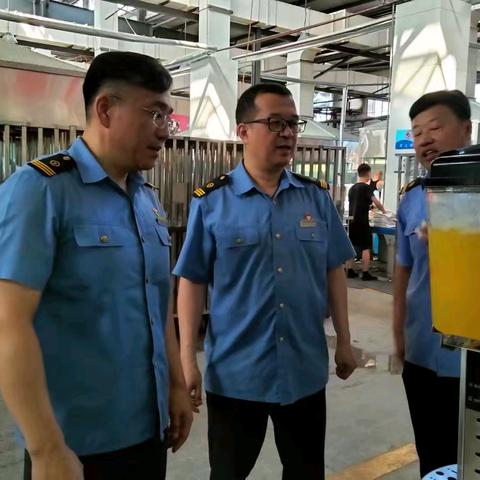 炎炎夏日送清凉，组织关爱暖人心