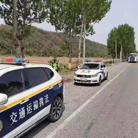 溪湖交警大队开展“路警联合”整治超限超载大货车行动