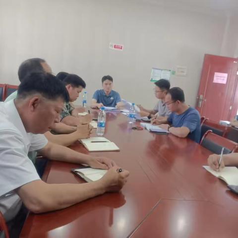 南圣镇召开2025年“三月三”暨清明节期间森林防火工作部署会
