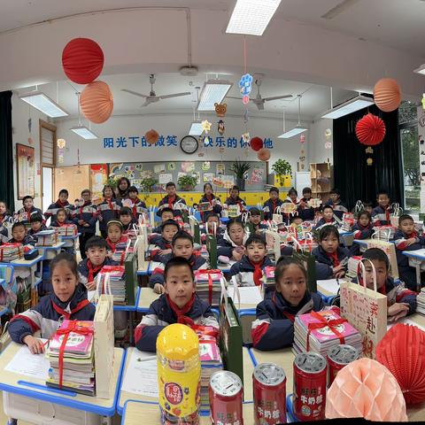 龙行龘龘，前程朤朤，新学期新气象。