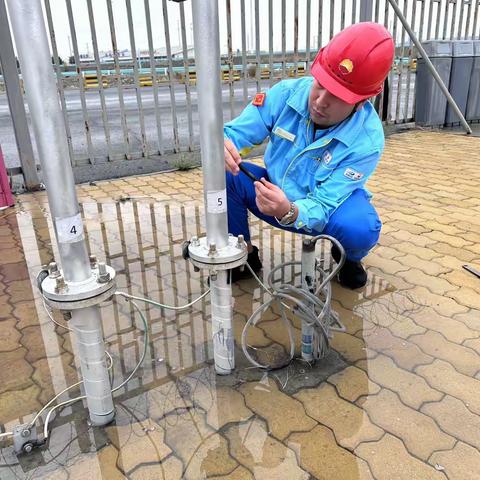 奎屯服务区加油站旺季结束后设备排查与大扫除工作纪实