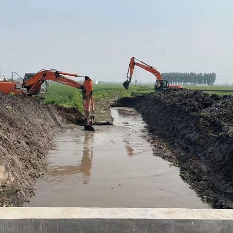 干群关系要“鱼水”情深