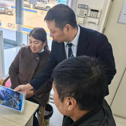 【建行辽宁分行】新民站前大街支行开展“拒做职业背债人，争做理性消费者”专项活动