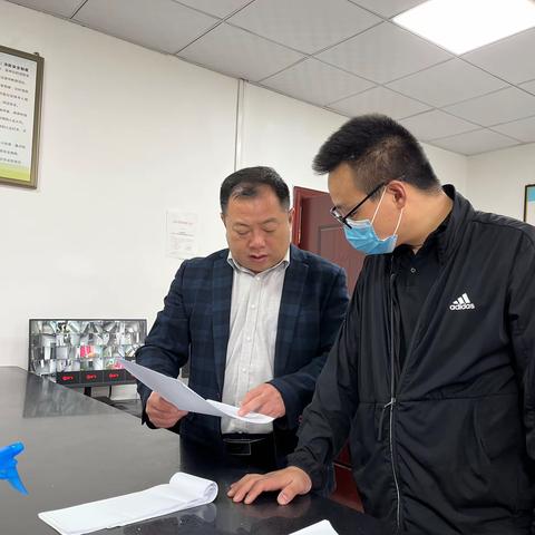 山阳县档案馆提供便捷服务助力青年创业