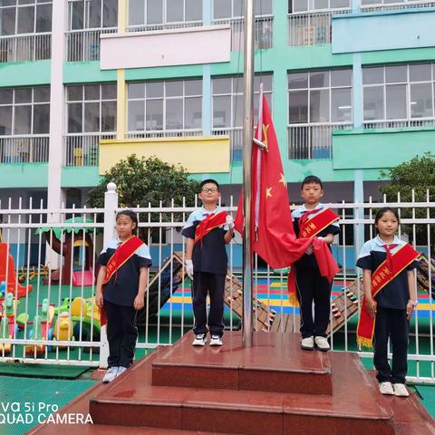 “爱护校园环境，从你我做起”——柘城县第三实验小学升旗仪式主题教育活动