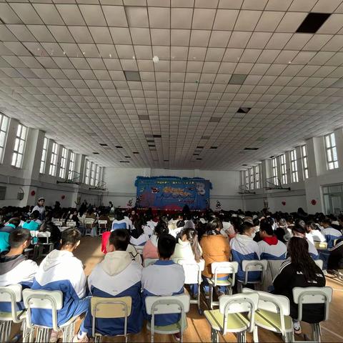 学习新思想，做好接班人——乌鲁木齐市第四十中学迎接新年文艺汇演