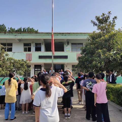 铁山营街村小学“推进城市节水，建设宜居城市”主题升旗仪式