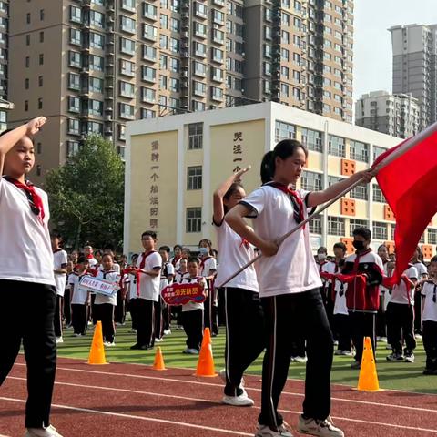 红领巾爱祖国———北环路小学一年级学生入队仪式