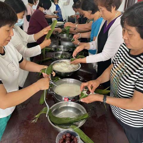 “粽艾飘香，情暖夕阳”泰和里社区党总支部喜迎端午节活动