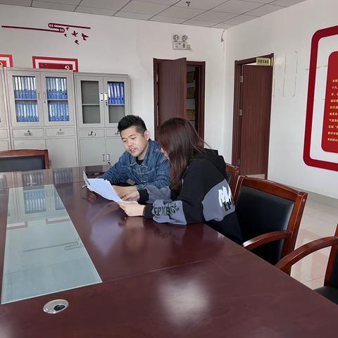 清雅居社区进行民主评议会