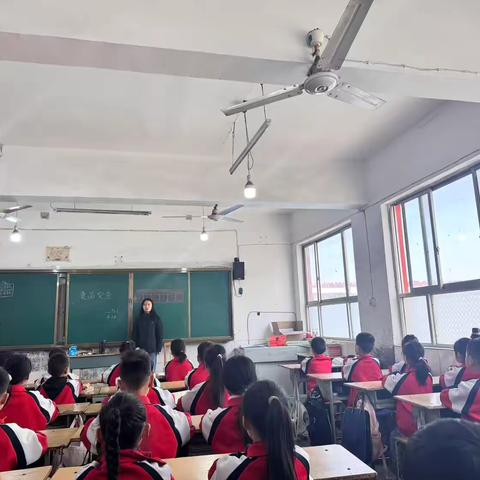 临淇完小二年级一周工作纪实