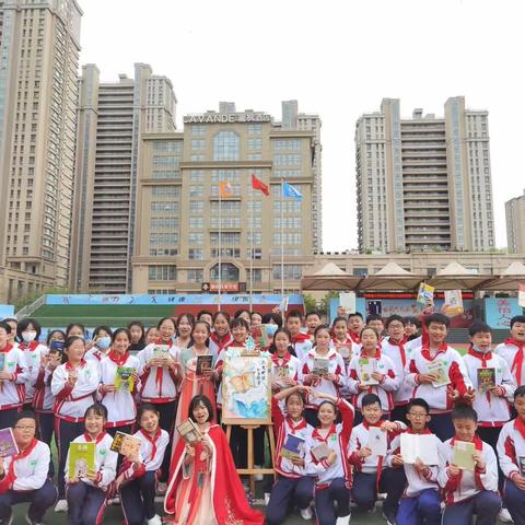 “流光耕读，和美书香”（六年级五班）