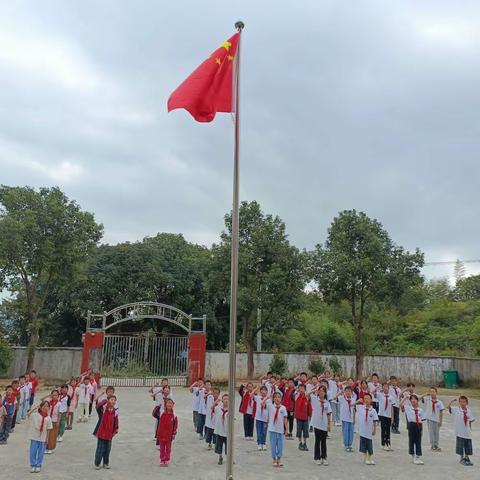 情系学生，爱在家访—水源乡南边小学