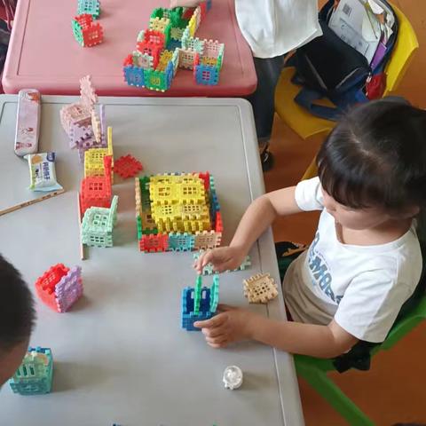 阳光下的课间盛宴——鸡泽县风正学区杨庄小学