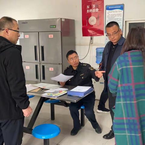 筑牢食品安全防线，守护师生“舌尖上的安全”--斗门市场监管所开展学校及幼儿园食品安全专项检查