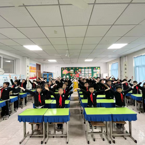 星澜周刊 三年级10班